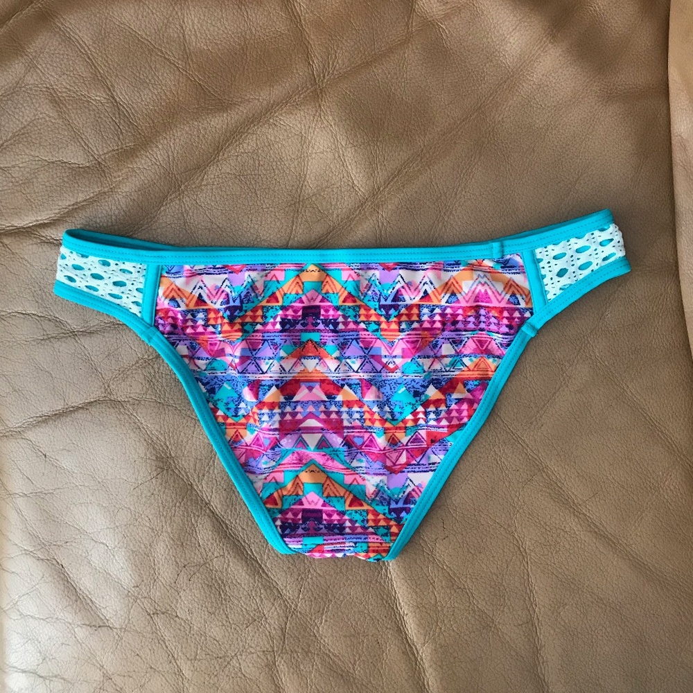 TiniBikini Patterned Bikini Set - Picture 5 of 5
